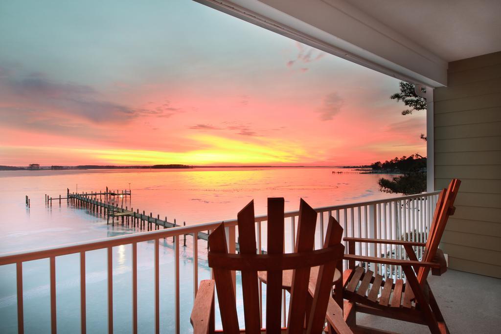 Island Inn & Suites, Ascend Hotel Collection Piney Point Exterior foto